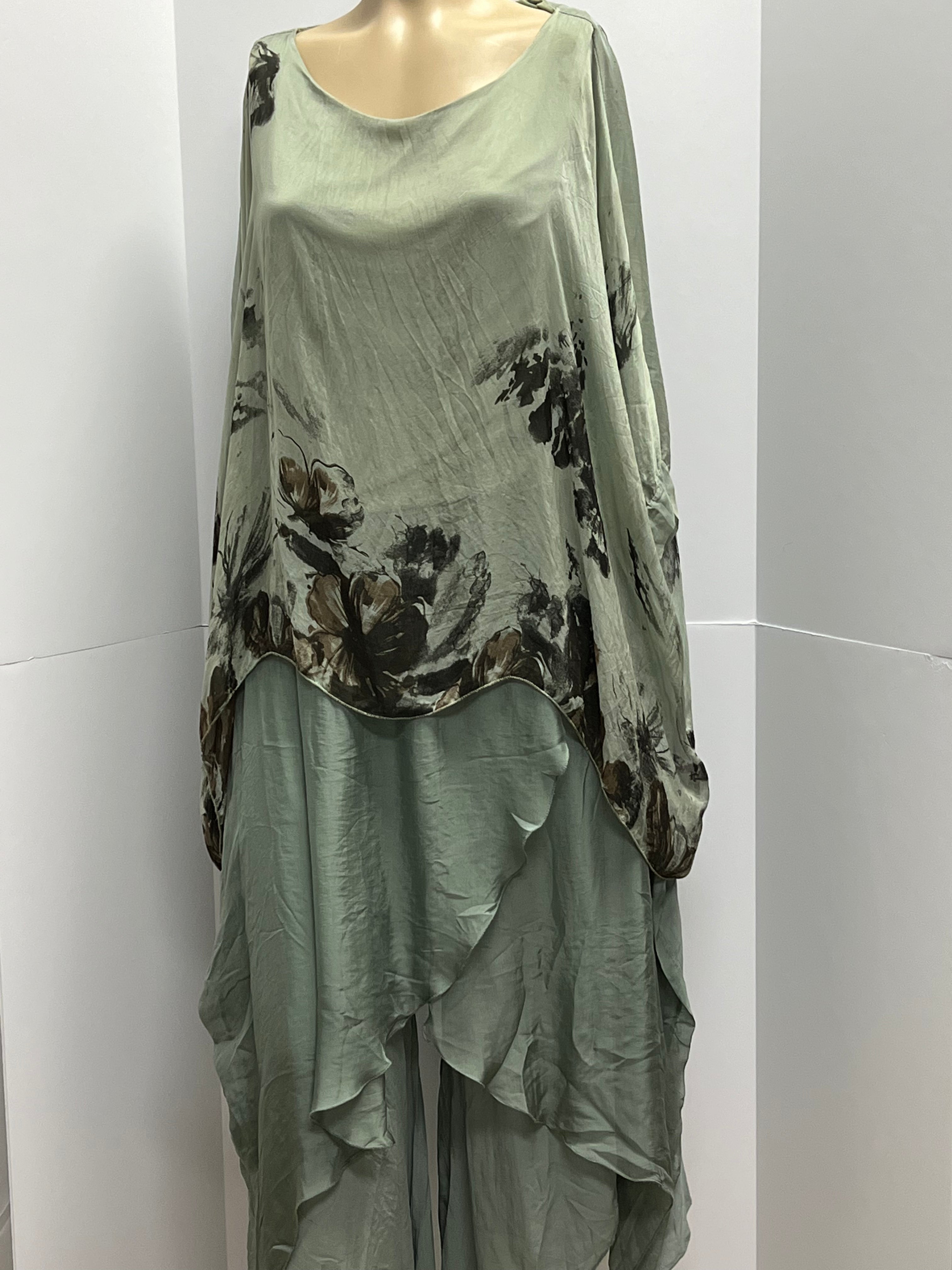 Floral printed silk set - red